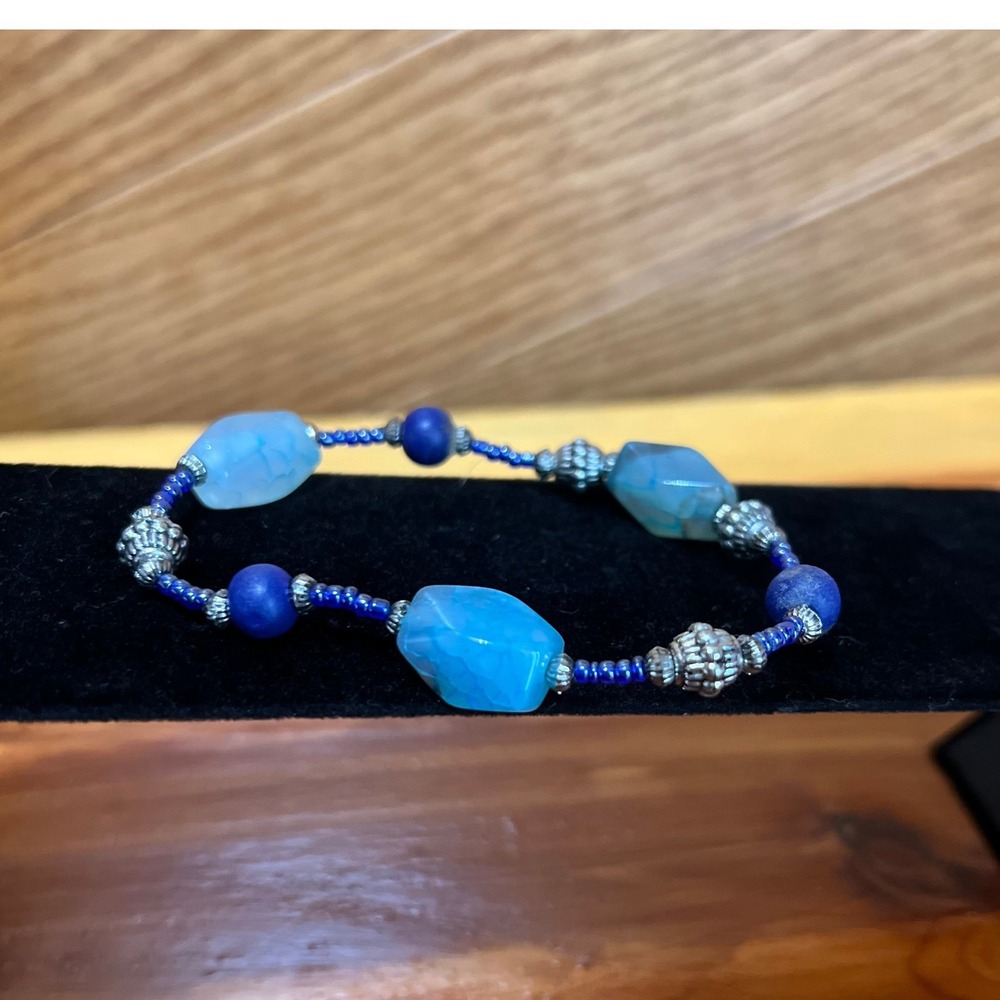 Handmade Chunky & Seed Beaded Bracelet Silver Tone Blue Turquoise Stretch‎